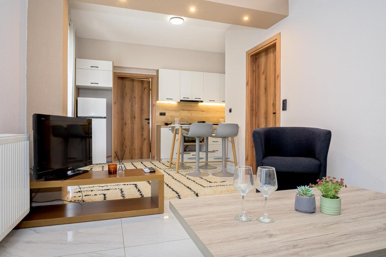J&S Lux Central Suite 1 أليكسانثيربوليس المظهر الخارجي الصورة