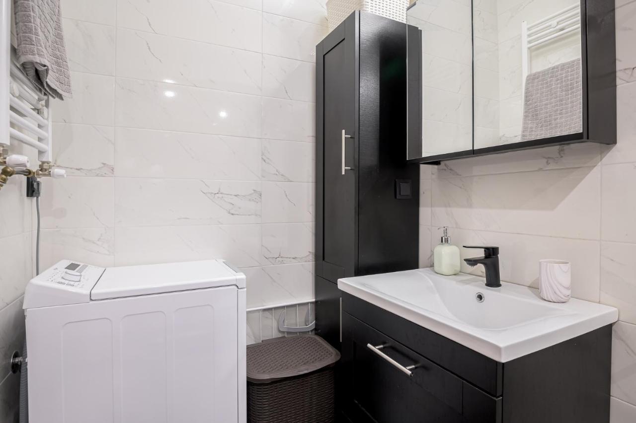 J&S Lux Central Suite 1 أليكسانثيربوليس المظهر الخارجي الصورة