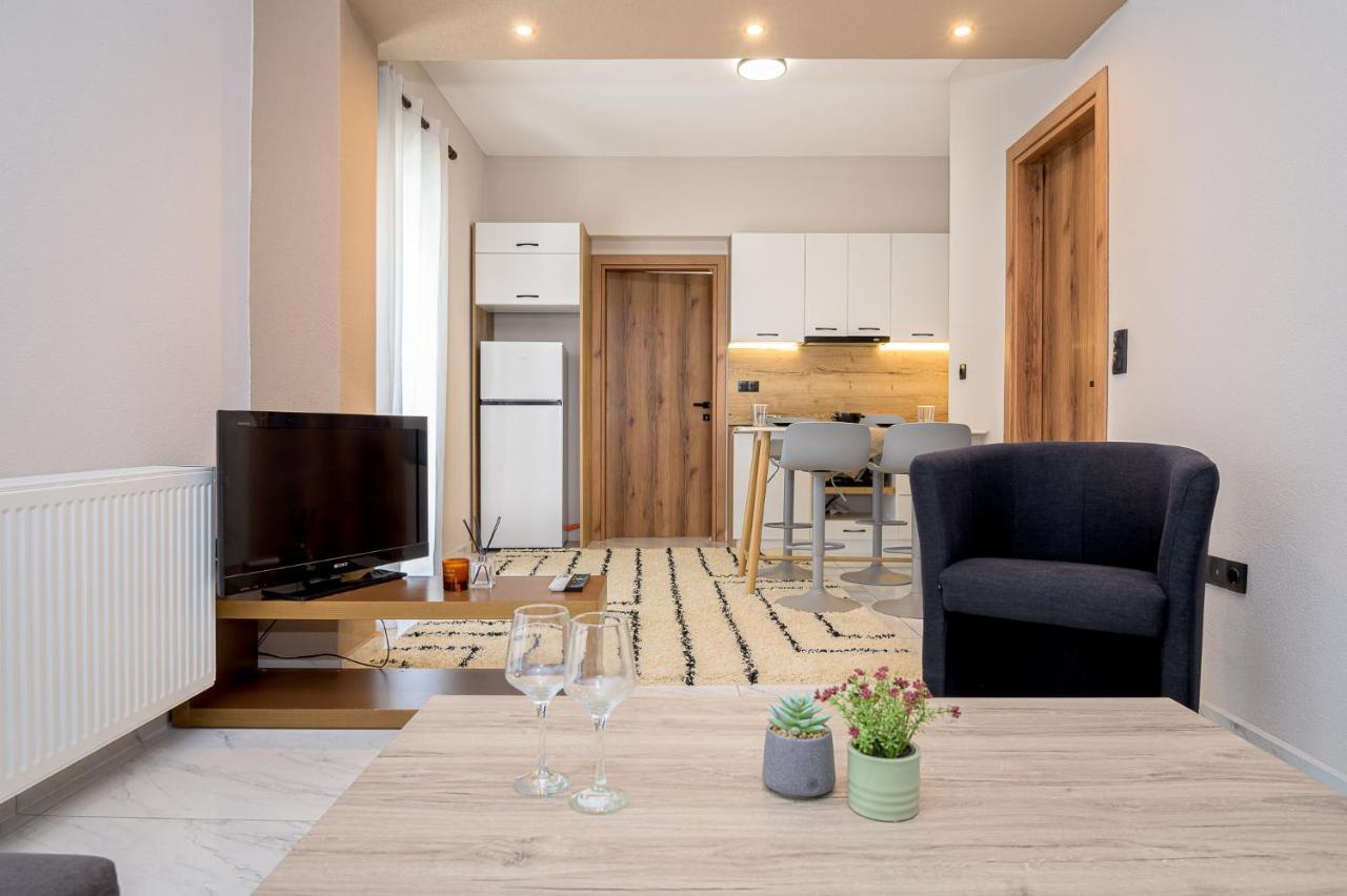 J&S Lux Central Suite 1 أليكسانثيربوليس المظهر الخارجي الصورة